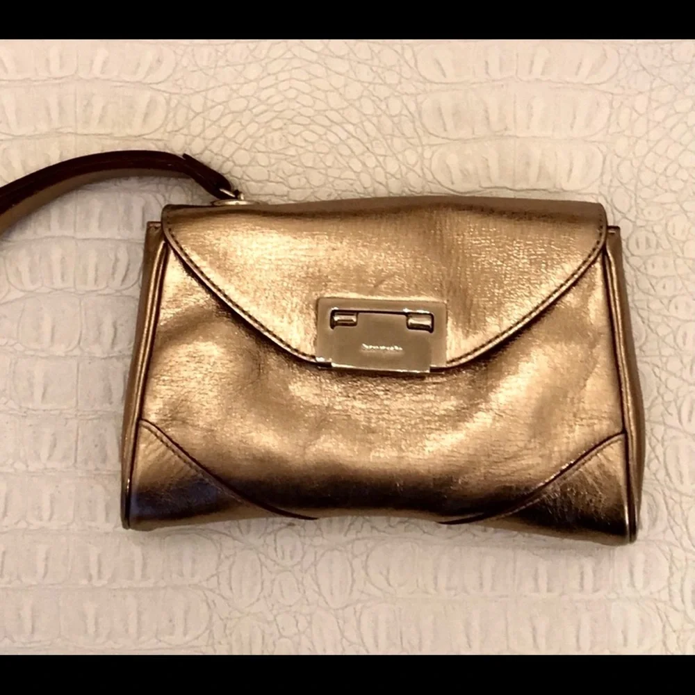 Kate Spade gold wristlet